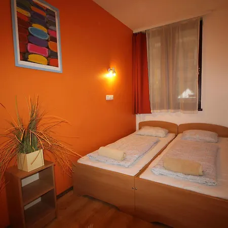 Broadway 4* Budapest